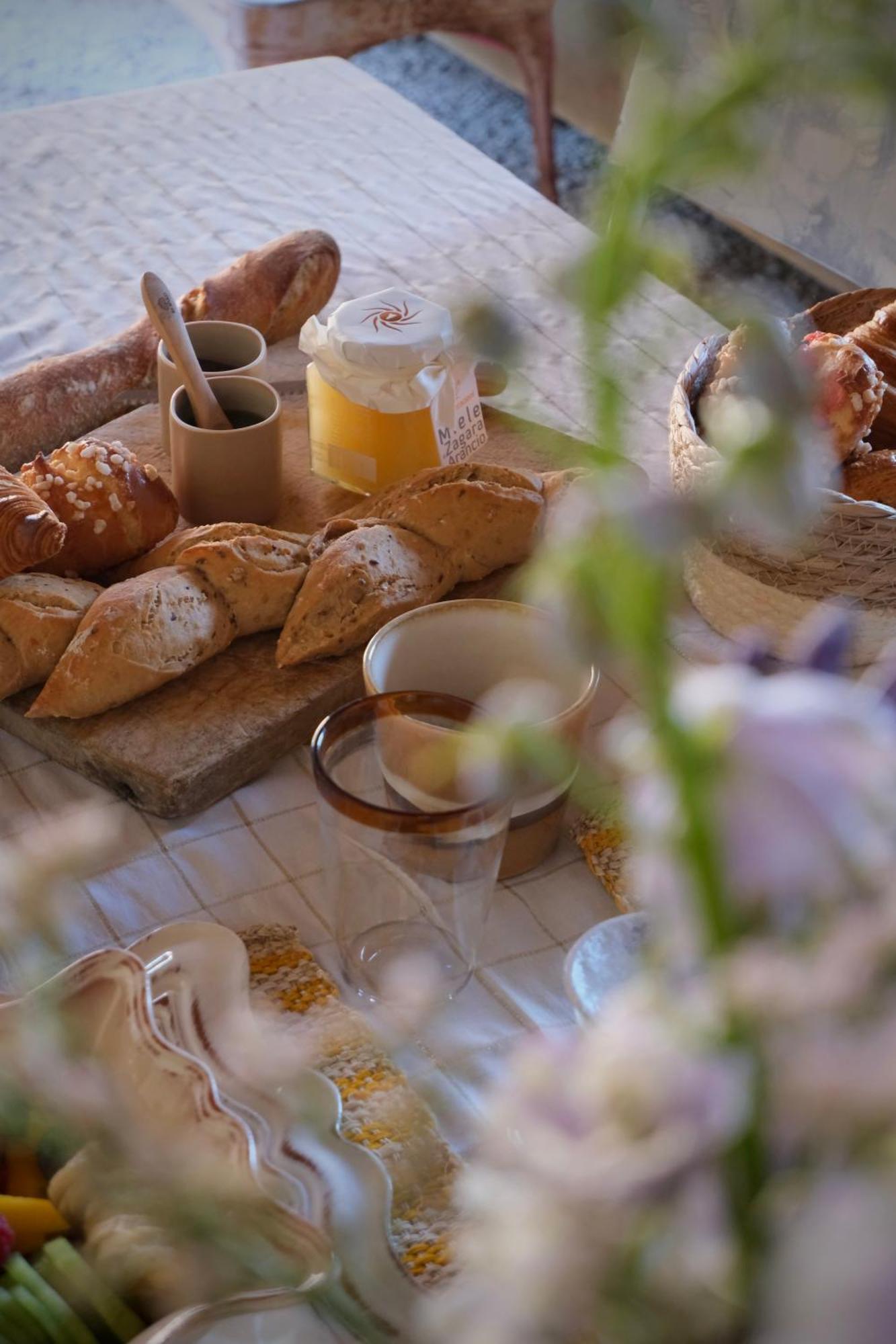 Chaveyriat La Petite Parenthese Bed & Breakfast エクステリア 写真